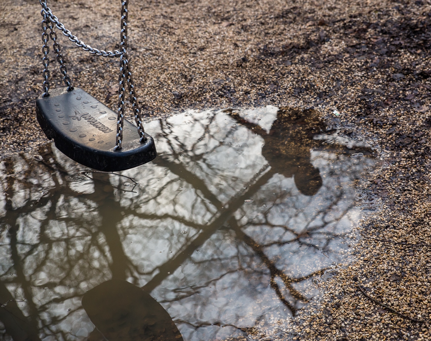 Swinging-reflection